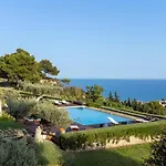 Terra Del Sole 10&2, Emma Villa *