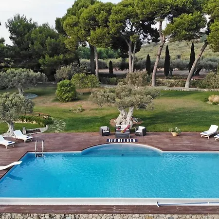 Villa Terra Del Sole 10&2, Emma *