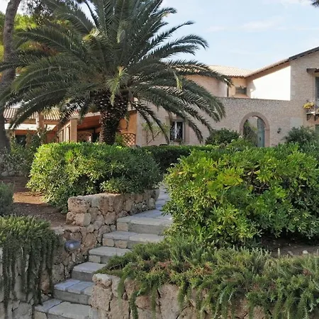 Terra Del Sole 10&2, Emma Villa Licata
