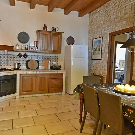 Villa Terra Del Sole 10&2, Emma