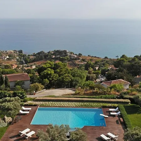 Terra Del Sole 10&2, Emma Villa *